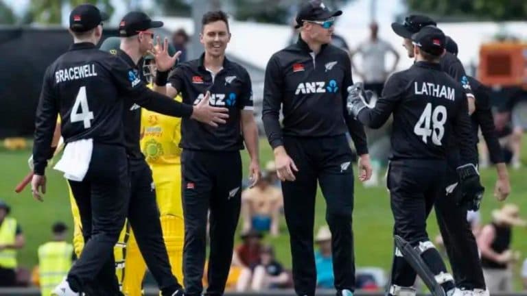 AUS vs NZ: Australia bowed before New Zealand bowlers, Starc and Hazlewood saved their shame