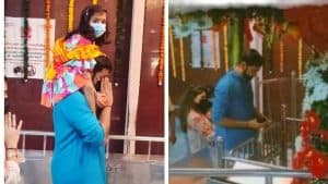 Rohit-Sharma-reached-Siddhivinayak-temple-saw-his-daughter-sitting-on-his-shoulder-took-blessings-of-Ganpati-Bappa-for-WC