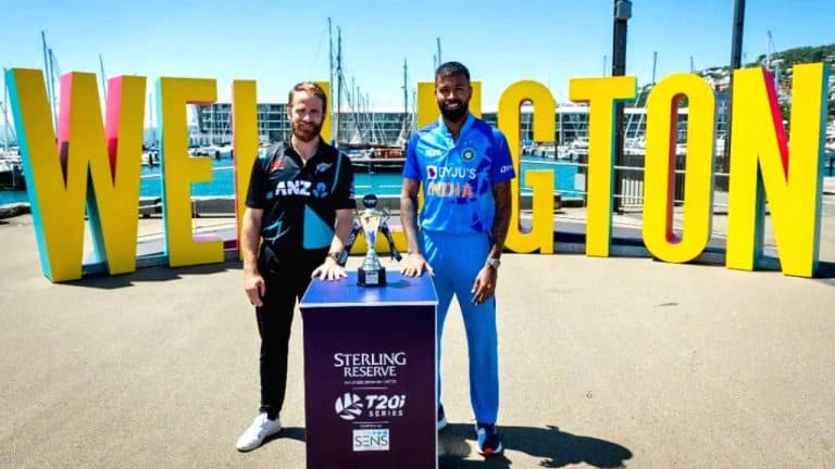 IND-vs-NZ-Fans-made-fun-of-India-New-Zealand-series-trophy
