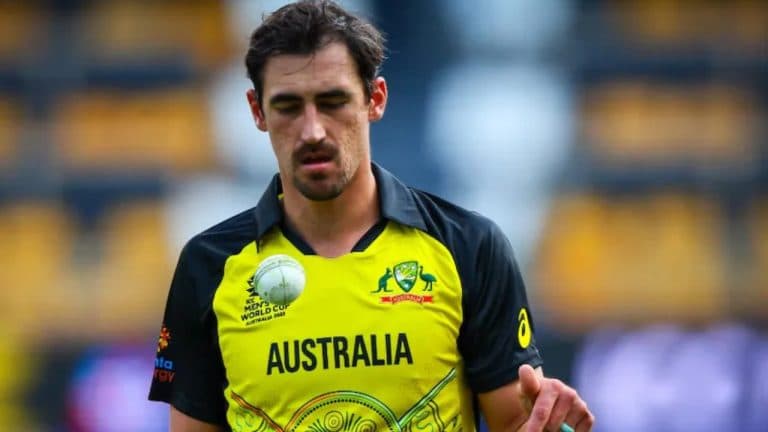AUS-vs-ENG-Englands-batting-in-front-of-Mitchell-Starc-deadly-bowling-Australias-tremendous-victory-in-the-second-ODI
