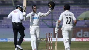 PAK-vs-NZ-New-Zealand-scored-more-than-300-on-the-first-day-against-Pakistan-Devon-Conway-scored-a-century