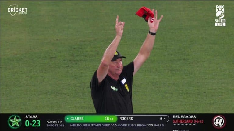 BBL Ball did not cross boundary, yet umpire gave a six, watch video and know the reason