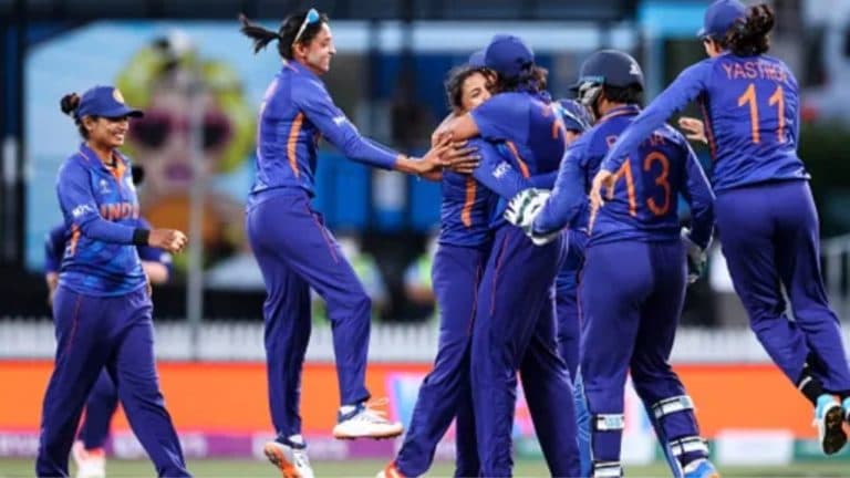 IND-W-vs-WI-W-Indian-Womens-team-will-go-for-Second-Consecutive-win-in-tri-series-will-Compete-with-West-Indies