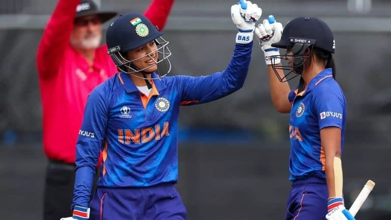 Womens-T20I-Tri-Series-India-got-Second-Consecutive-win-in-the-Series-Smriti-Mandhana-Harmanpreet-Played-Stormy-Innings